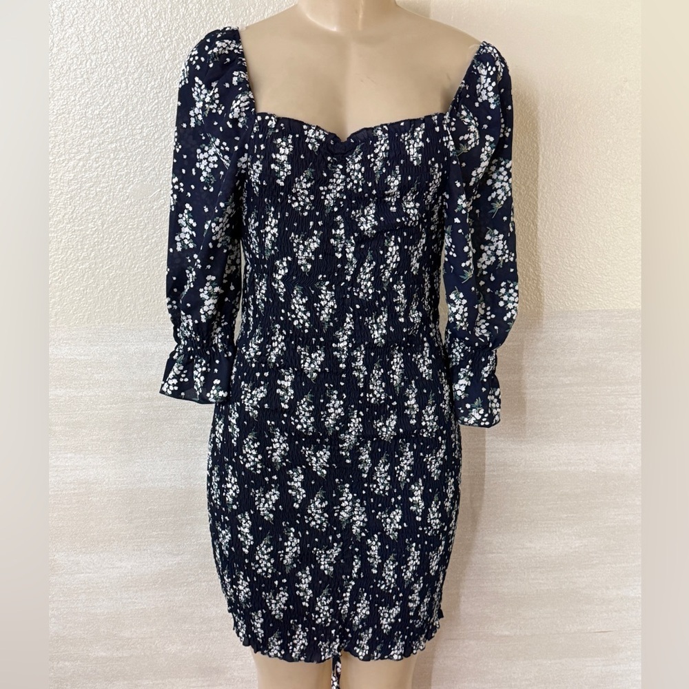 Navy Floral Ruched Dress - Picture 3 of 3